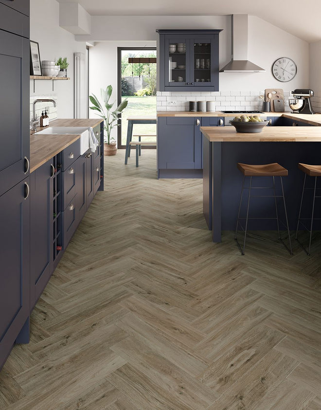 Augustus - Farmhouse Oak Herringbone - 15cm x 60cm