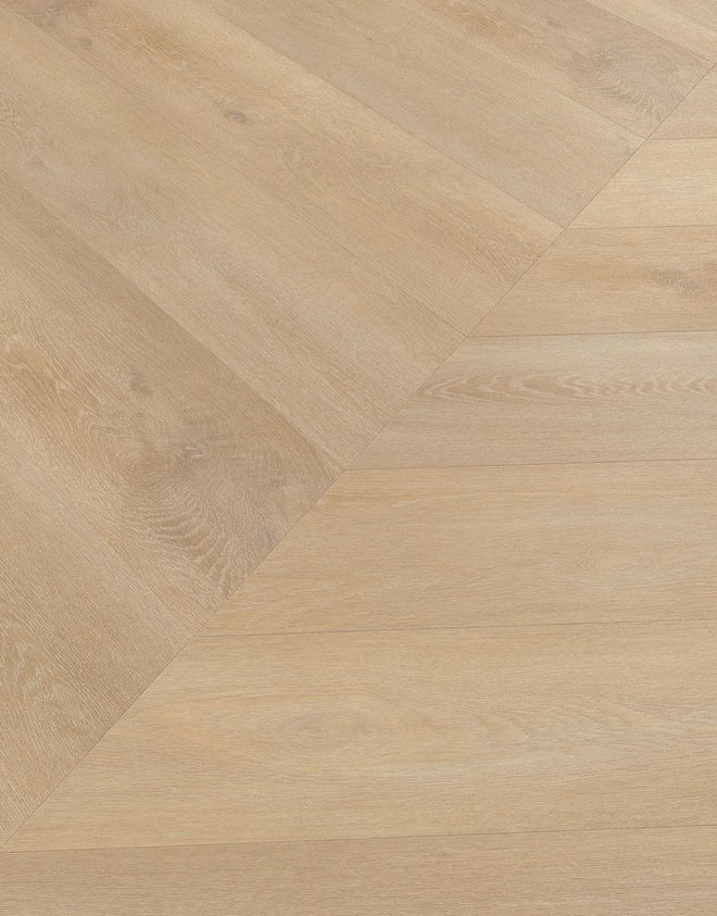 Karndean Korlok Regent - Greenwich Oak (Large Chevron)