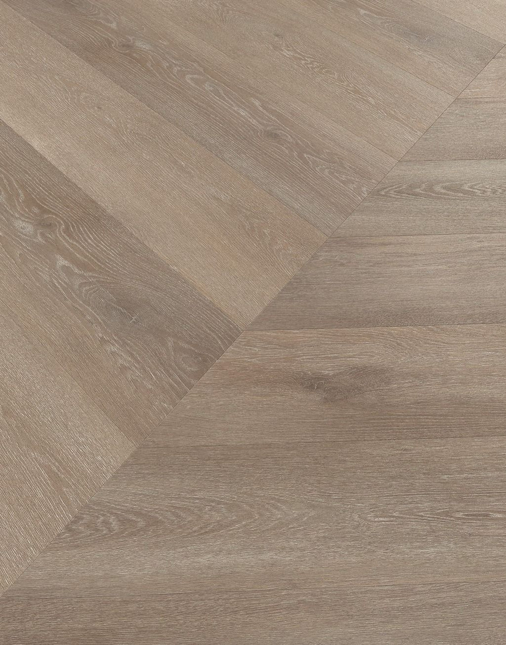 Karndean Korlok Regent - Kensington Oak (Large Chevron)