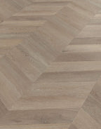 Karndean Korlok Regent - Kensington Oak (Small Chevron)