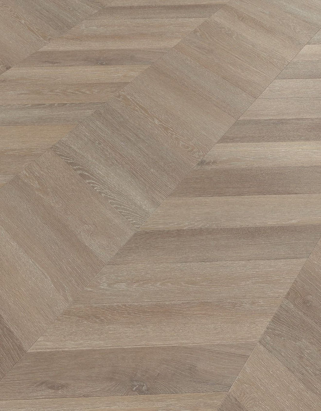 Karndean Korlok Regent - Kensington Oak (Small Chevron)