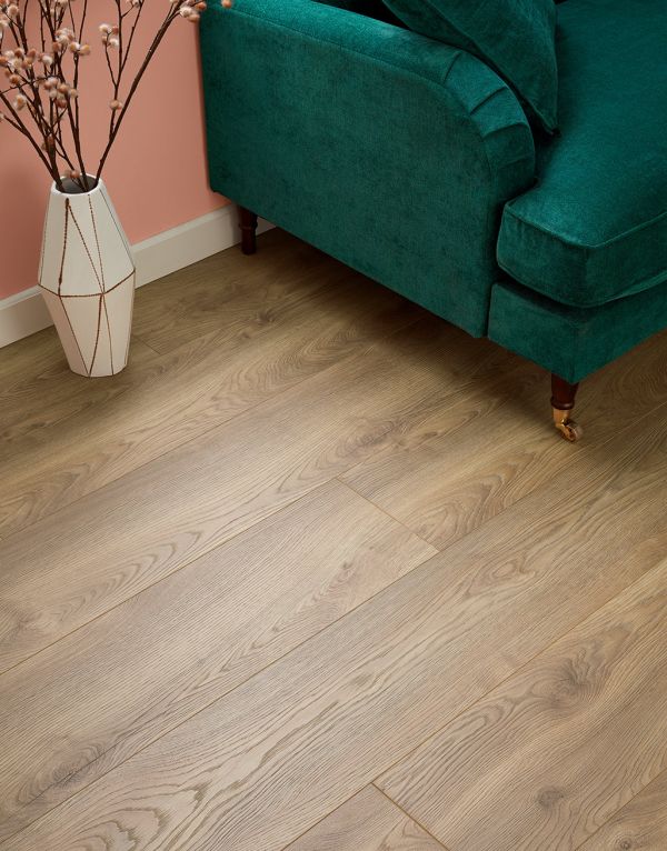sienna long honey oak laminate flooring