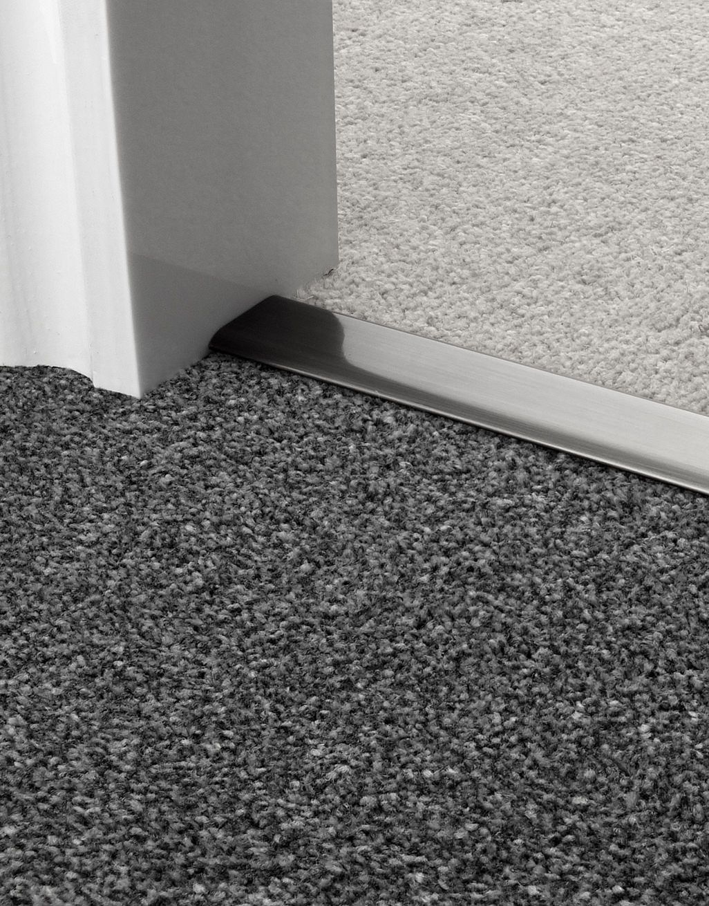 Pewter Elite Carpet to Carpet Transition Profile