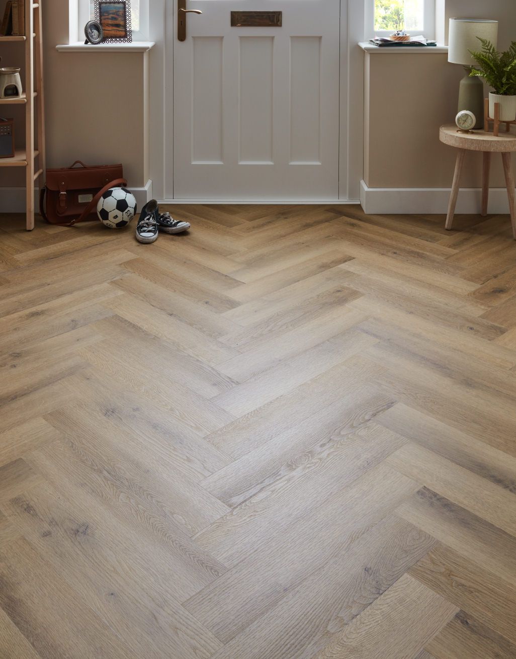 EvoCore Essentials Herringbone - Sandstone Oak