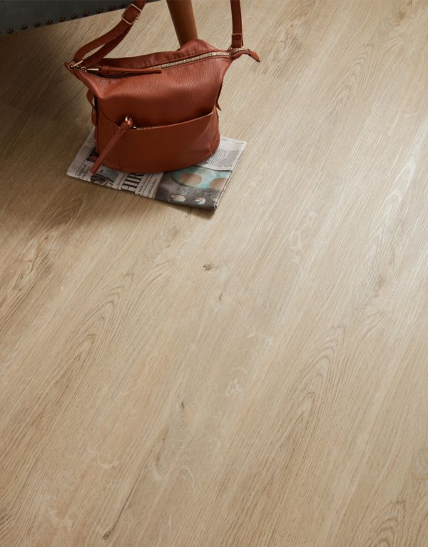 evocore essentials champagne oak