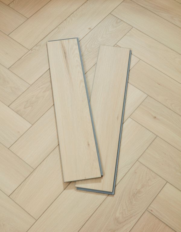 evocore premium herringbone glacier oak
