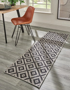 Fossil Grey Aztec - Runner