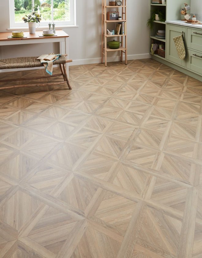 Heritage - Weathered Oak Versailles