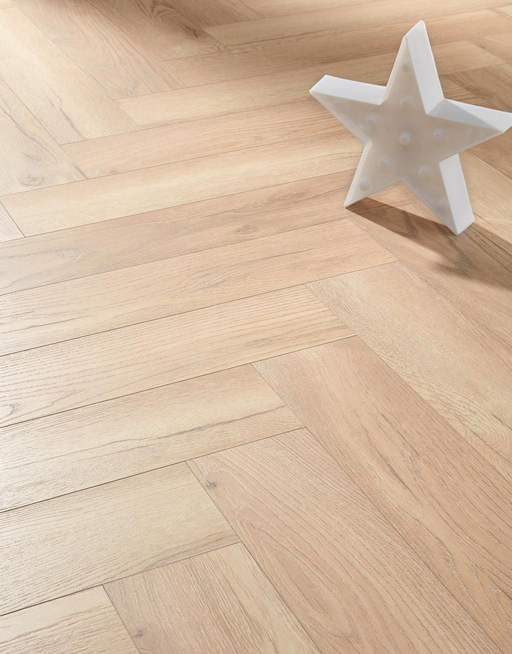 Herringbone - Elegant Oak Laminate Flooring