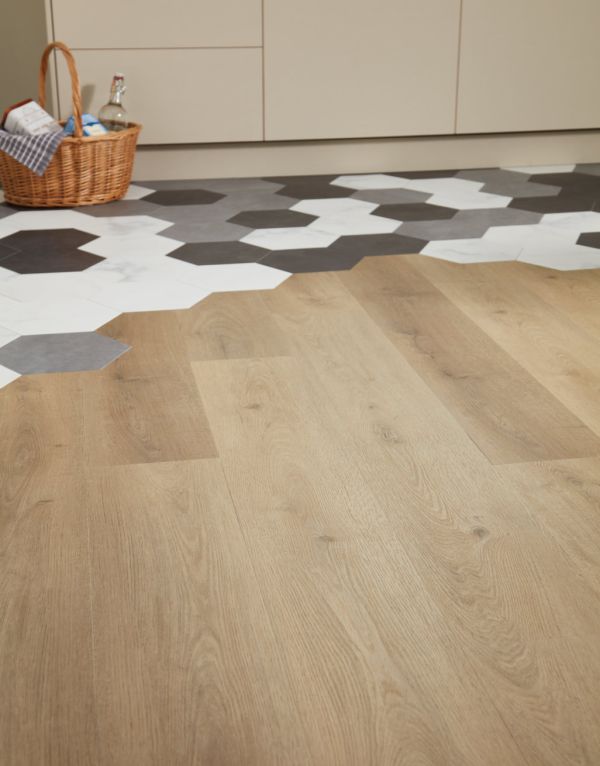 signature oyster oak