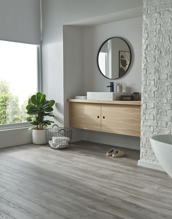 residence narrow montmelo oak laminate flooring