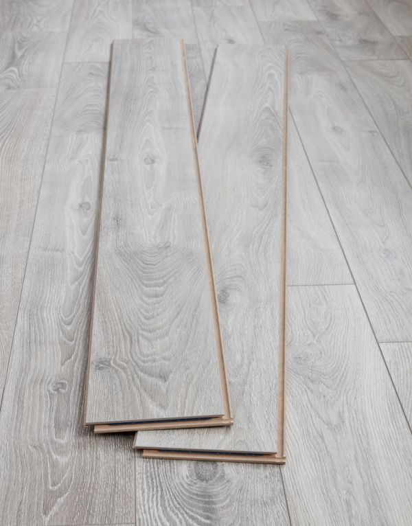 palermo long pebble oak laminate flooring
