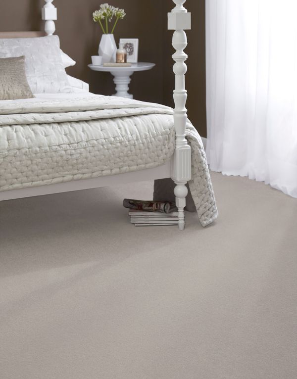 rhodes light cream