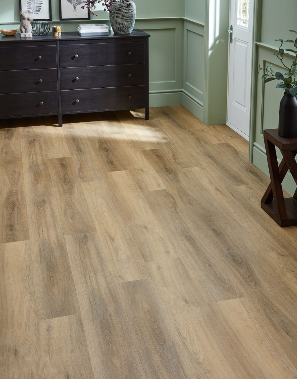 Signature - Woodland Oak