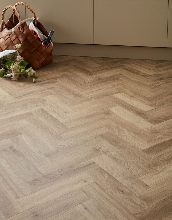 Elegance Herringbone - Crafted Oak