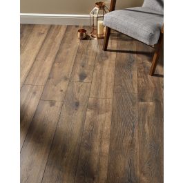 Villa - Peterson Oak Laminate Flooring