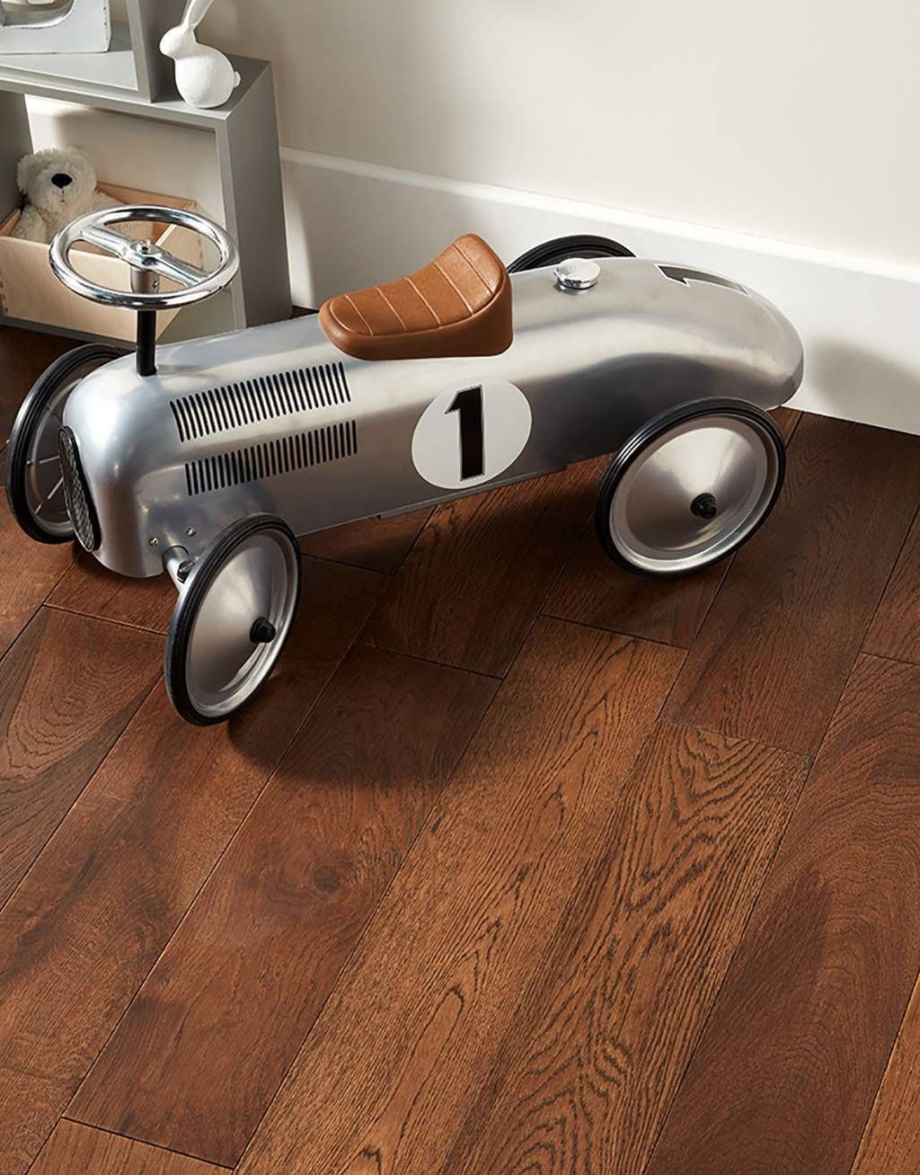 Loft Vintage Oak Brushed & Lacquered Engineered Wood Flooring