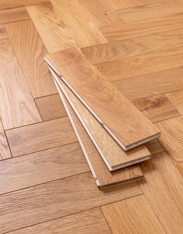 natural country herringbone oak brushed lacquered engineered wood flooring