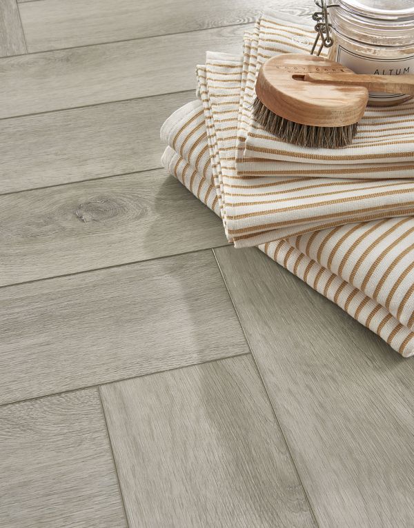 evocore premium herringbone whitewashed cottage oak