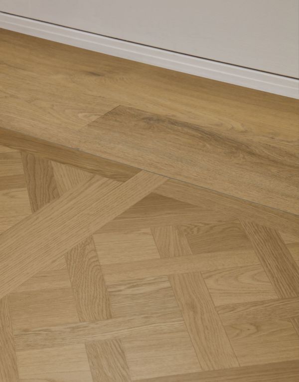 signature woodland oak