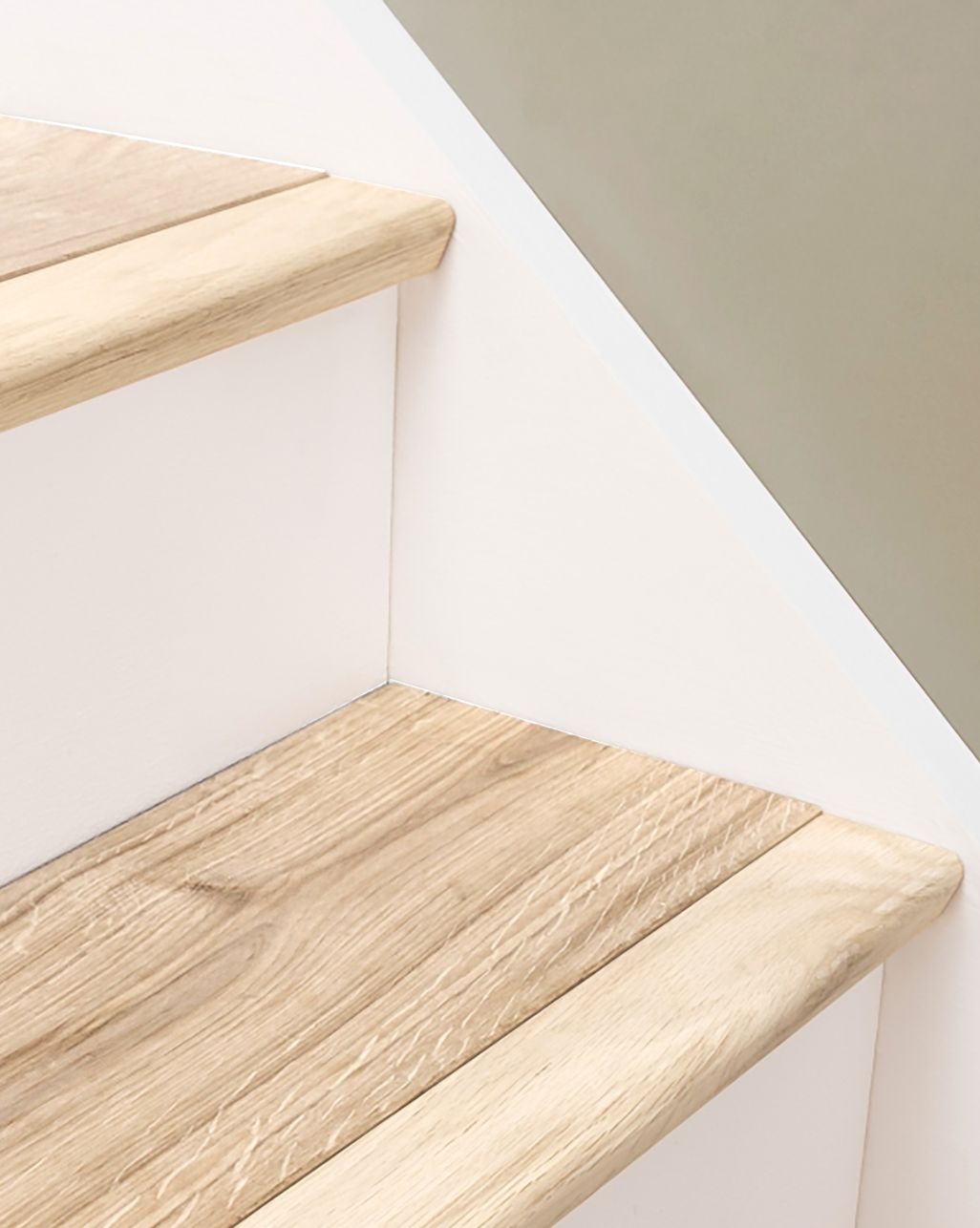 WS1 Solid Oak Flush-Fit Nosing