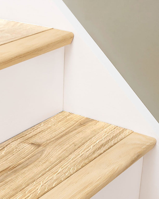 WS2 Solid Oak Flush-Fit Nosing